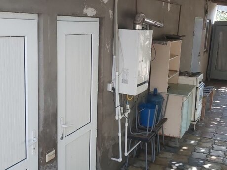 1 otaqlı həyət evi/bağ evi - Zabrat q. - 25 m²