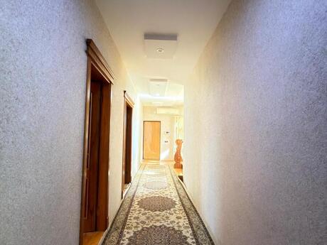 7 otaqlı həyət evi/bağ evi - Əhmədli m. - 500 m²