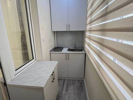 3 otaqlı köhnə tikili - Biləcəri q. - 70 m²