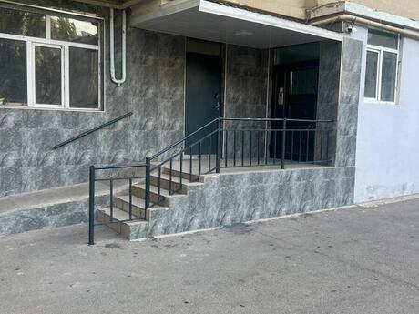 Obyekt - İnşaatçılar m. - 289.3 m²