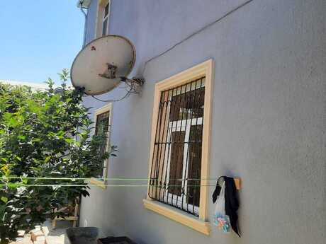 5 otaqlı həyət evi/bağ evi - Mərdəkan q. - 180 m²