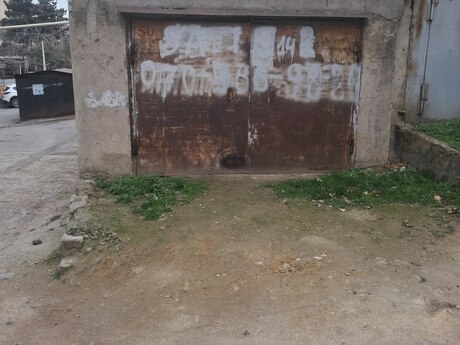 Qaraj - Azadlıq Prospekti m. - 20 m²
