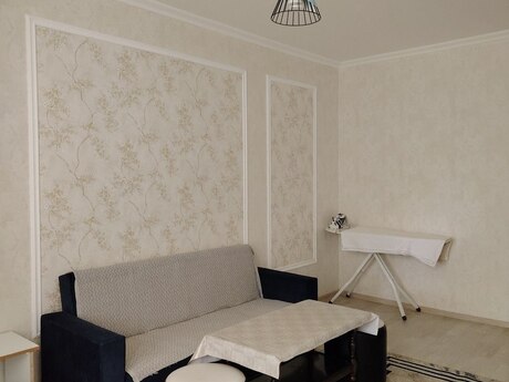 2 otaqlı köhnə tikili - Memar Əcəmi m. - 42 m²
