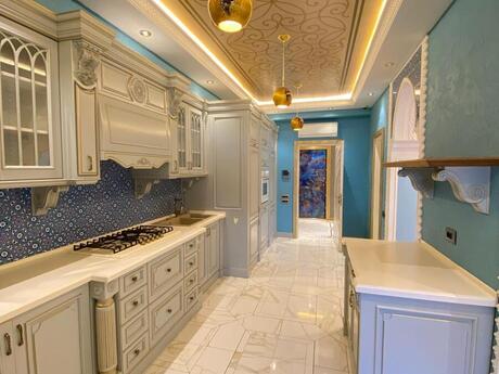 Elan №6123583 - Bakı, Gənclik m., 5 otaqlı, 300 m², 5/17 mərtəbə