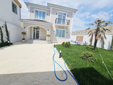 4 otaqlı həyət evi/bağ evi - Şüvəlan q. - 160 m²