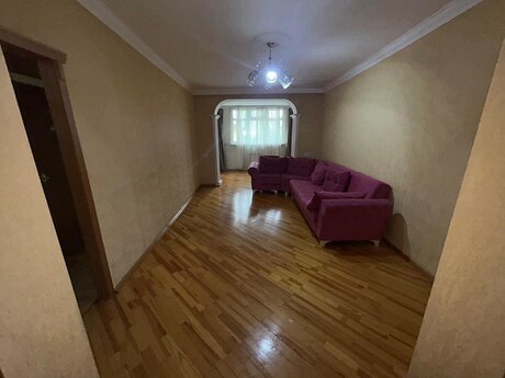 2 otaqlı köhnə tikili - İnşaatçılar m. - 50 m²