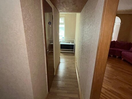 2 otaqlı köhnə tikili - İnşaatçılar m. - 50 m²