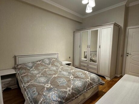 3 otaqlı yeni tikili - Qara Qarayev m. - 105 m²