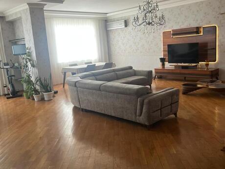 3 otaqlı yeni tikili - Nəriman Nərimanov m. - 156 m²