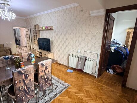 3 otaqlı köhnə tikili - Gənclik m. - 65 m²