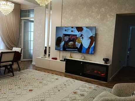 3 otaqlı yeni tikili - İnşaatçılar m. - 120 m²