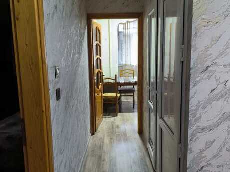 3 otaqlı köhnə tikili - Günəşli q. - 55 m²