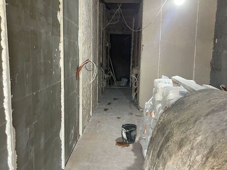 4 otaqlı yeni tikili - 28 May m. - 230 m²