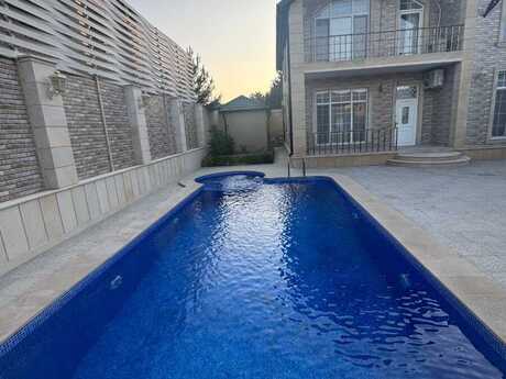 5 otaqlı həyət evi/bağ evi - Şüvəlan q. - 130 m²