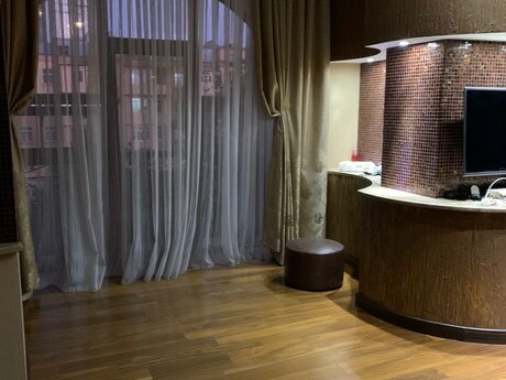 4 otaqlı köhnə tikili - Nizami m. - 110 m²