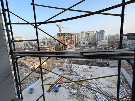 1 otaqlı yeni tikili - 8 Noyabr m. - 50 m²