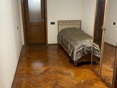3 otaqlı köhnə tikili - Nəsimi r. - 65 m²