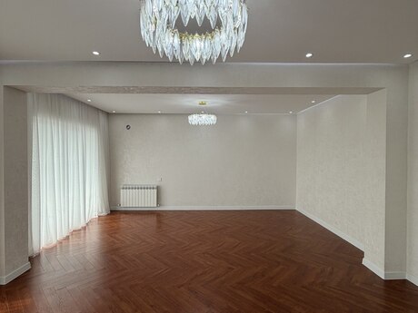 5 otaqlı köhnə tikili - Köhnə Günəşli q. - 112 m²