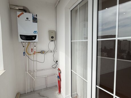 5 otaqlı köhnə tikili - Köhnə Günəşli q. - 112 m²