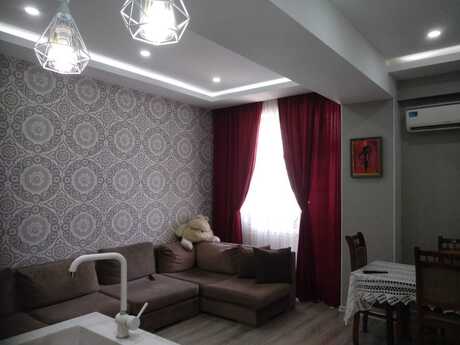 3 otaqlı yeni tikili - 8 Noyabr m. - 103 m²