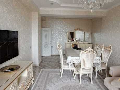 3 otaqlı yeni tikili - 28 May m. - 132.2 m²