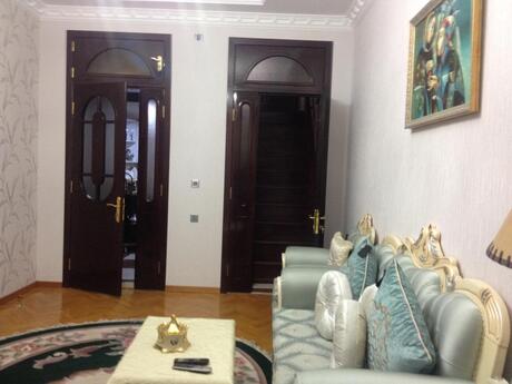 2 otaqlı köhnə tikili - 28 May m. - 50 m²