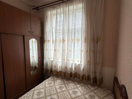 2 otaqlı köhnə tikili - Nizami m. - 30 m²