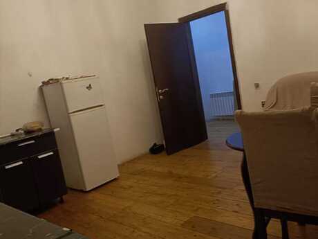 4 otaqlı həyət evi/bağ evi - Ramana q. - 200 m²