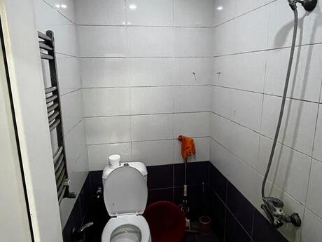 1 otaqlı həyət evi/bağ evi - Bakıxanov q. - 30 m²