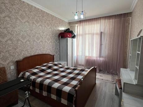 3 otaqlı yeni tikili - 28 May m. - 85 m²