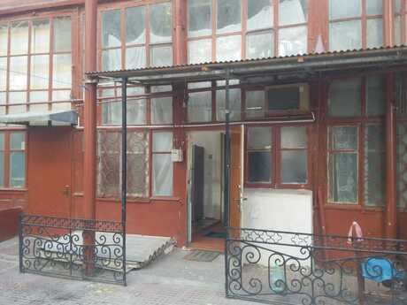2 otaqlı köhnə tikili - İçəri Şəhər m. - 78 m²