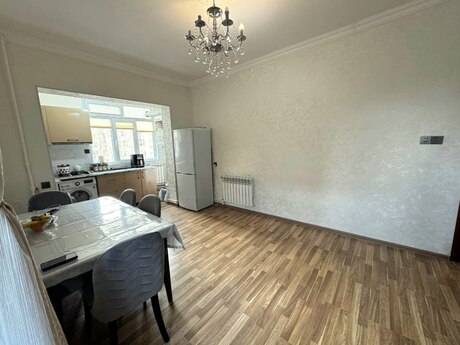 2 otaqlı köhnə tikili - Əhmədli m. - 45 m²