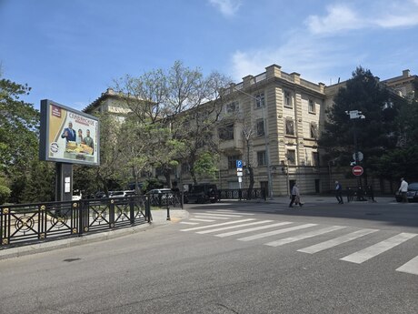 2 otaqlı köhnə tikili - Nəsimi r. - 70 m²