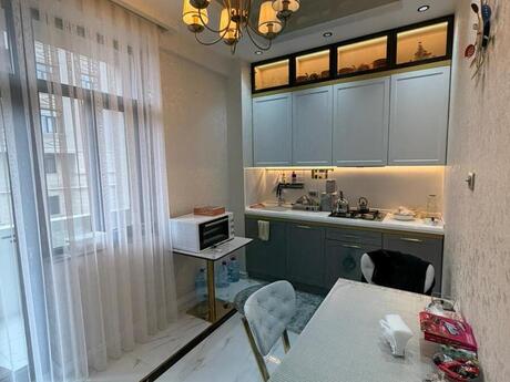 3 otaqlı yeni tikili - Nəsimi r. - 75 m²