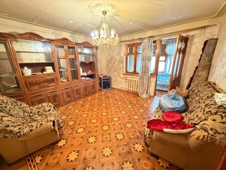 4 otaqlı köhnə tikili - Xalqlar Dostluğu m. - 100 m²