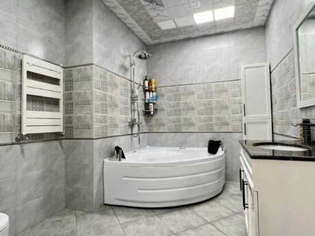 4 otaqlı köhnə tikili - Yasamal q. - 176 m²