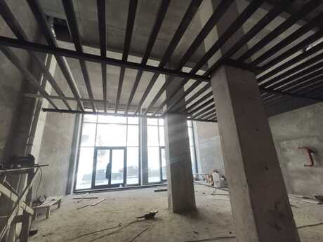 Obyekt - Ağ şəhər q. - 250 m²
