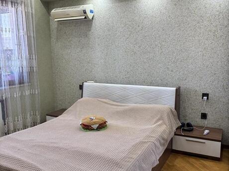 3 otaqlı köhnə tikili - Azadlıq Prospekti m. - 80 m²