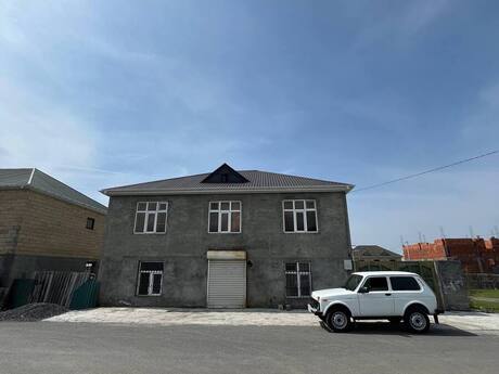 6 otaqlı həyət evi/bağ evi - Zaqatala - 300 m²
