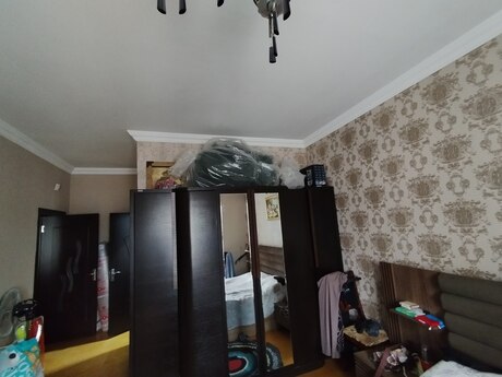 4 otaqlı həyət evi/bağ evi - Binə q. - 193.1 m²