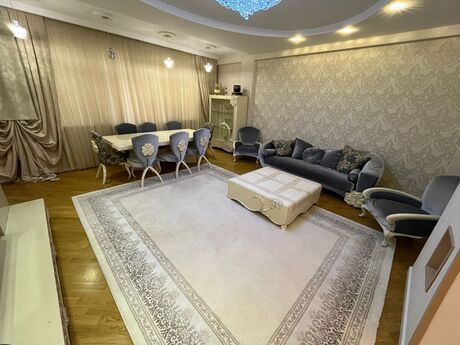 3 otaqlı yeni tikili - Şah İsmayıl Xətai m. - 150 m²