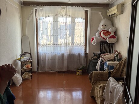 3 otaqlı köhnə tikili - Sumqayıt - 70 m²