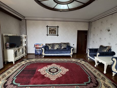 3 otaqlı yeni tikili - 20 Yanvar m. - 130 m²