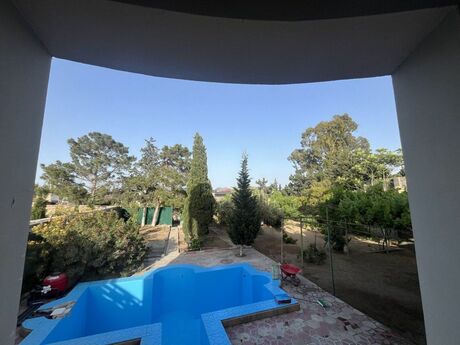5 otaqlı həyət evi/bağ evi - Mərdəkan q. - 200 m²
