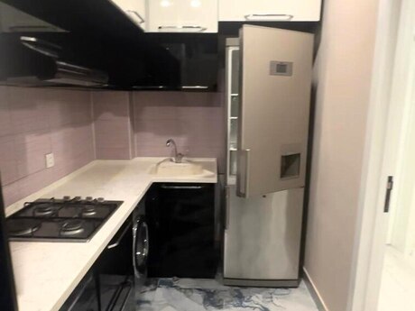 2 otaqlı yeni tikili - 8-ci mikrorayon q. - 65 m²
