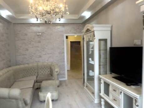 2 otaqlı yeni tikili - 8-ci mikrorayon q. - 65 m²