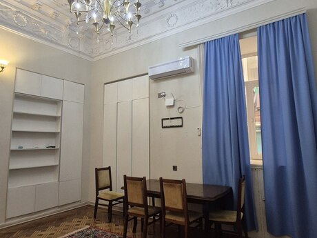2 otaqlı köhnə tikili - Sahil m. - 60 m²