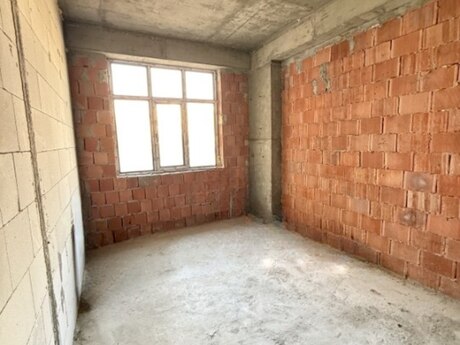 2 otaqlı yeni tikili - Qara Qarayev m. - 49 m²