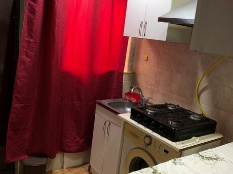 2 otaqlı köhnə tikili - Sahil m. - 50 m²