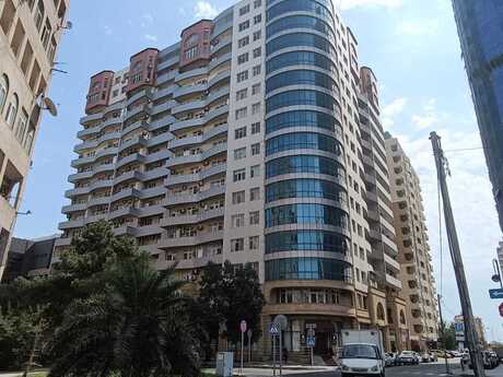 3 otaqlı yeni tikili - Şah İsmayıl Xətai m. - 137 m²